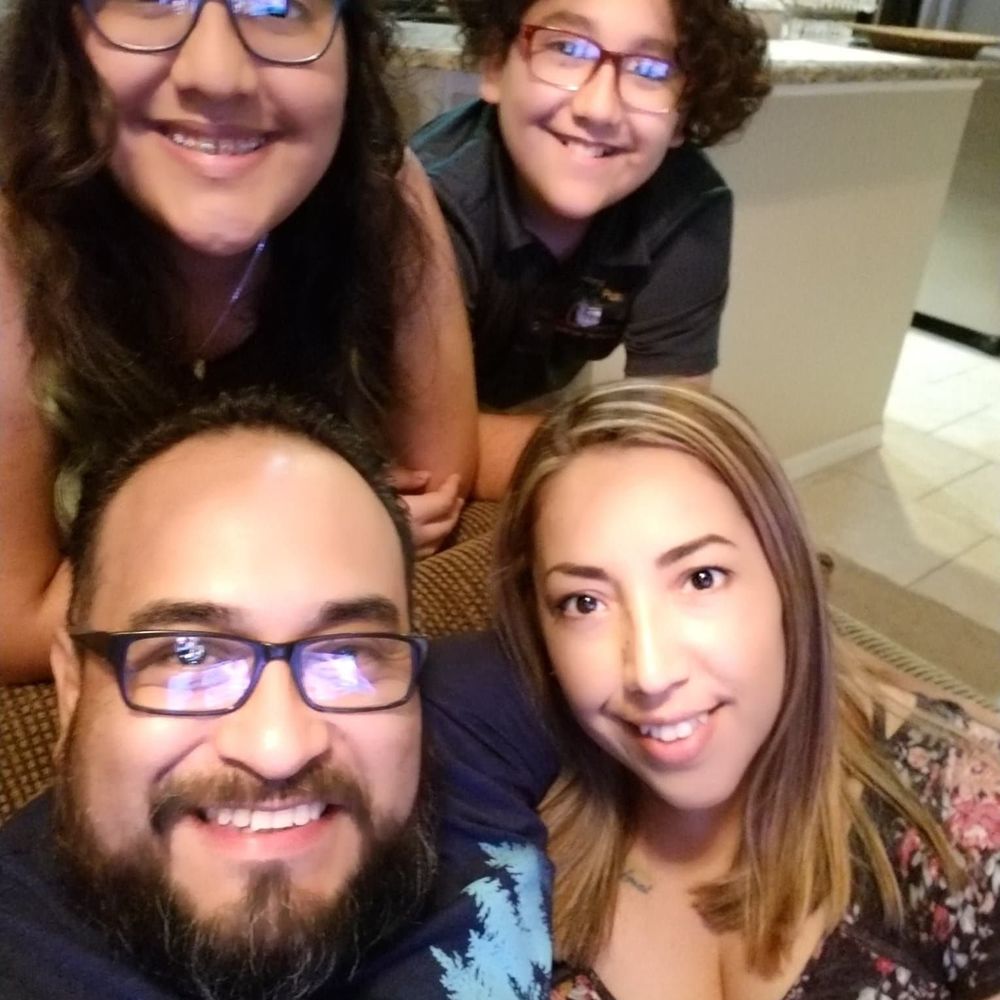 Meet your Posher, Mariela